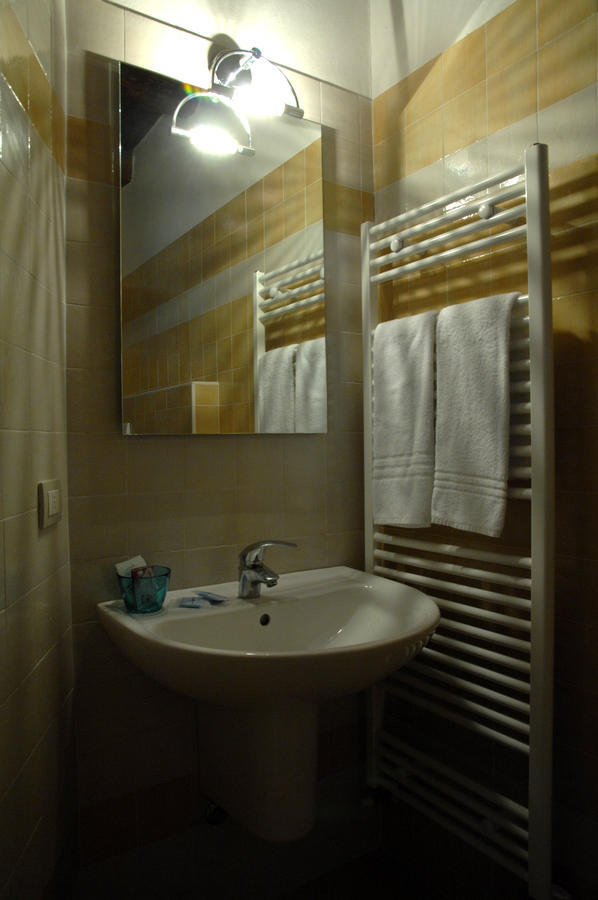 Albergo Parigi Arsie Δωμάτιο φωτογραφία